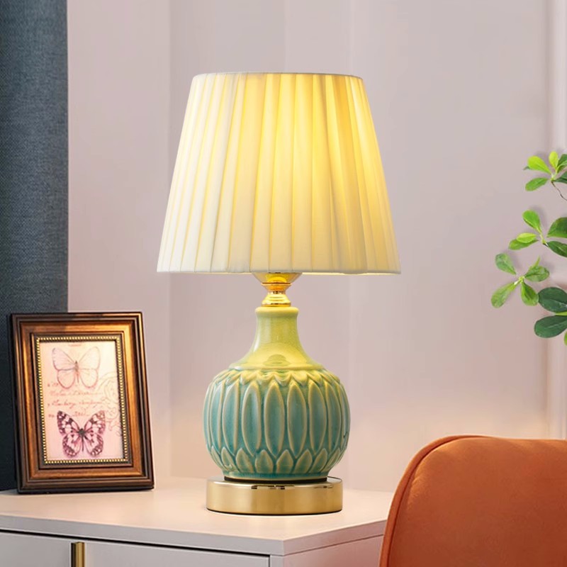 مصباح مكتب سيراميكي أمريكي من  - مراجعة Desk Lamp وسعره